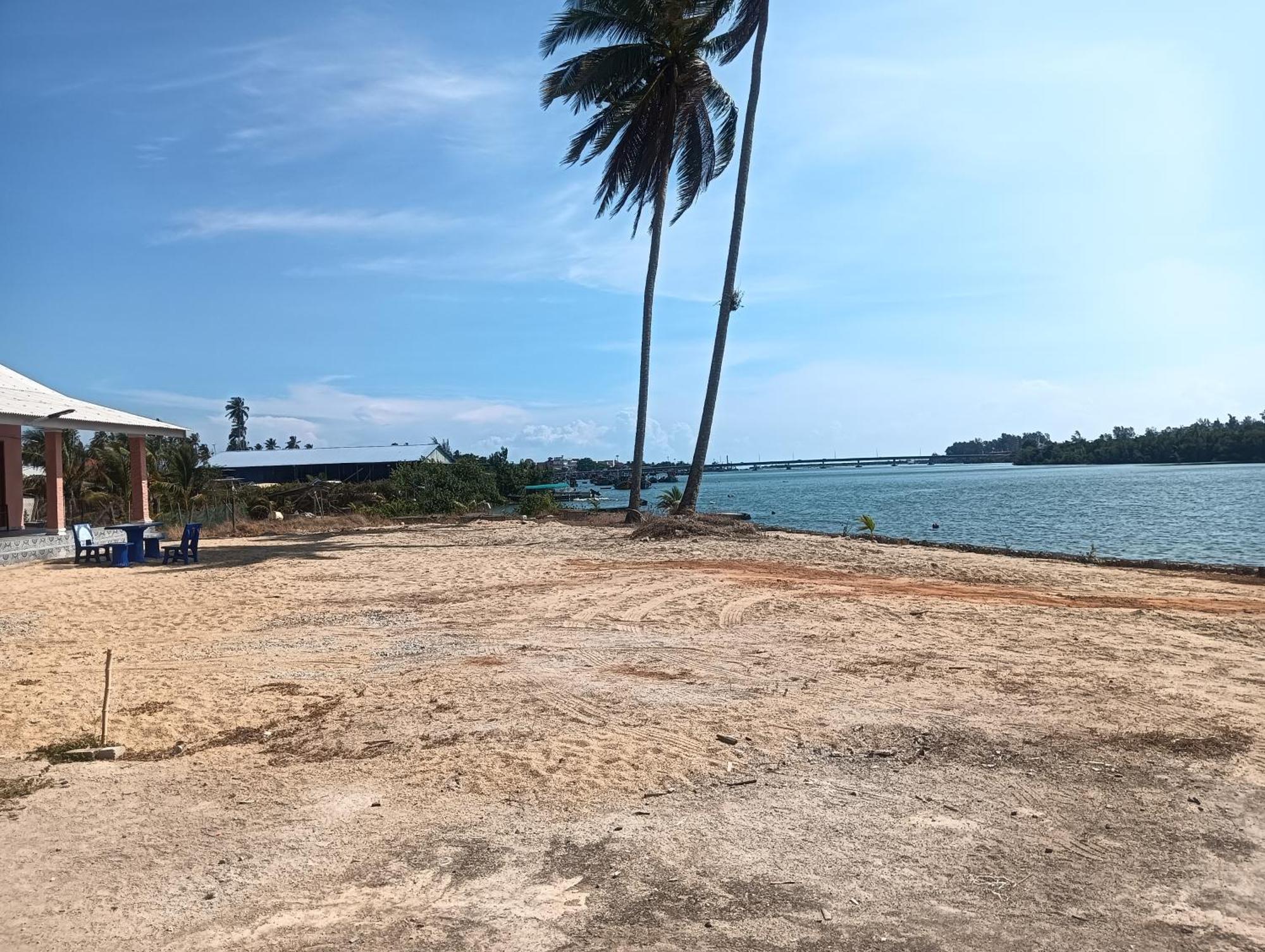Roomstay Tokbah Demuara Kuala Besut Eksteriør bilde